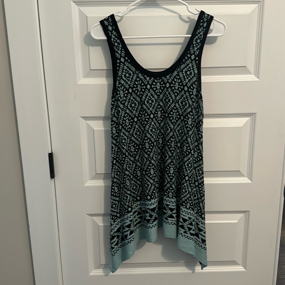 Karen Kane Turquoise and black tunic. Cute with leggings!